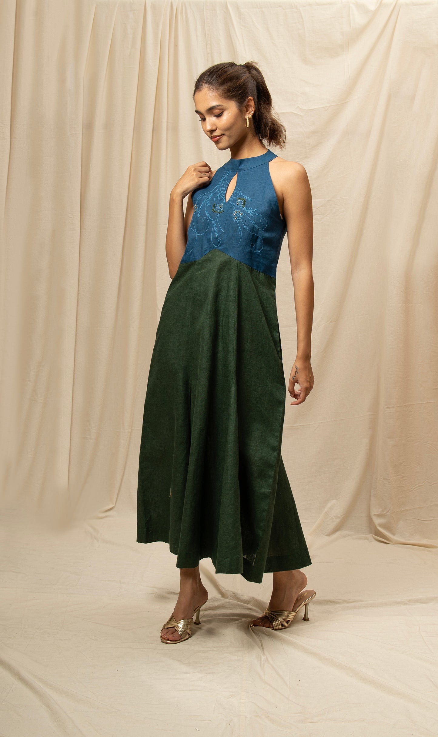 PEACOCK VEIL